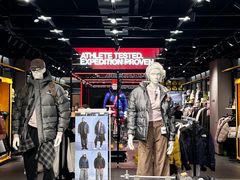 -赛格国际购物中心(小寨店)