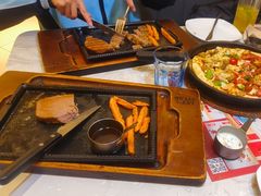 -必胜客(远大路店)