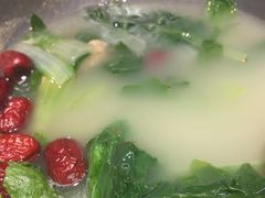 -吃饭皇帝大土家民族菜(正大广场店)