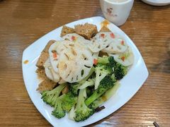 -溢香苑瓦罐(前进路店)