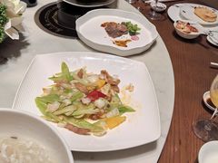 -泓历皇朝酒店(东亭店)