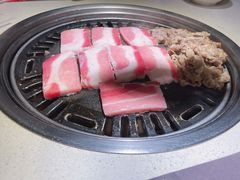 厚切猪五花-猫爪爪原切自助烤肉(观音桥阳光世纪店)
