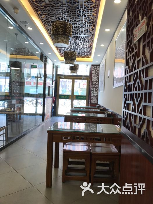 东方宫兰州牛肉拉面(古城西路店)图片 - 第1张