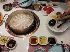 -洪氏嗨捞·猪肚鸡火锅(阳光天地店)
