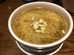 鲜虾云吞面-香港表哥茶餐厅(银泰百货店)