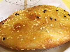 甜大饼-弄堂咪道-饭香·面香·馄饨香(兴梅店)