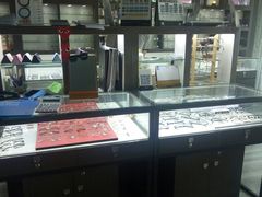 -视野联行眼镜蔡司·依视路官方授权店(顺城店)