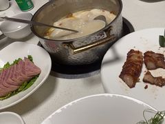 -煲王粤菜餐厅(中侨中心店)