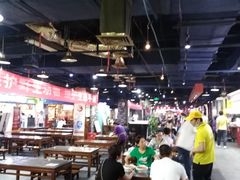 -食上东新街美食街区(民乐新都会店)