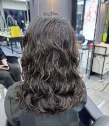 -藤野造型·烫·染发型设计店