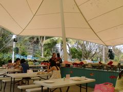 -蜈支洲岛珊瑚酒店临海阁中餐厅