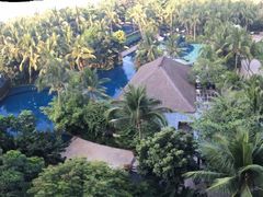 -三亚湾海居铂尔曼度假酒店