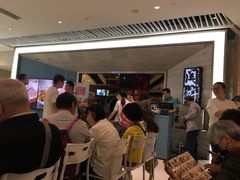 等位区-闫府私房菜·百年鲁菜(恒隆店)