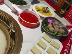 -欠火锅·水牛毛肚·团建聚餐·生日宴(何山路店)