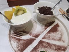 -红鼎豆捞·非遗鲍皇汤火锅(宝丰路店)