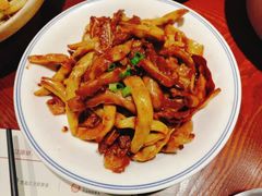 月牙骨炖黄豆角-老厨家(友谊路总店)