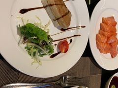 -大中华希尔顿酒店-念自助餐·嗨啤·小龙虾