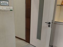 -登特口腔医院(鼓楼东街口店)