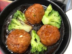 -老娘舅餐厅(黄龙体育中心店)