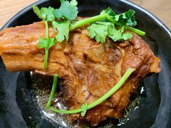 -肖四女乐山跷脚牛肉(滨江天街店)