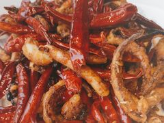 老干妈煸鱿鱼-吕氏疙瘩汤·私家菜馆(慈云寺店)