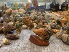 -Rabbit Cafe私房西餐甜点咖啡(栖霞路店)