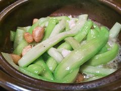 湖虾仁玉带丝瓜-南京大牌档(凯德大峡谷店)
