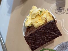 -晶丽香榭自助餐(南京大饭店)