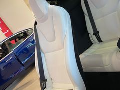 -TESLA 特斯拉(广州天环广场体验店)