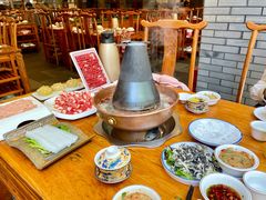 特色经典羔羊肉-乐宴·老北京铜火锅(八卦岭店)