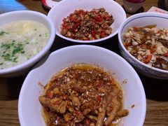 -八碗湘长沙市井菜(坡子街店)