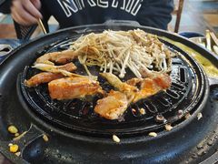 -胡悦里韩式烤肉(芝罘万达广场店)