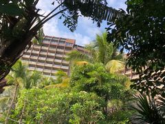 -三亚湾海居铂尔曼度假酒店