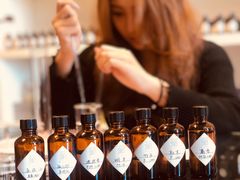 -墨more调香馆DIY自调香水(博雅国际中心B座店)
