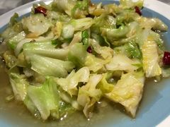 手撕圆白菜-懒人盐府人家(航天桥店)