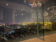 -荣誉国际酒店-云顶旋转餐厅