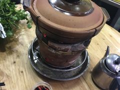 -威邵鸡煲(西华路总店)