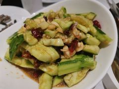 -张大师鸭爪爪特色干锅(南湖店)
