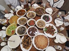 -汤锅大王(新平曹苏黄牛汤锅有限公司)