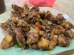 -标记美食新鲜猪杂(兴南大道店)