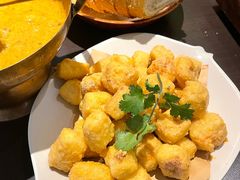 -大头虾越式风味餐厅(光明广场店)