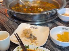 -老船舫·现做活鲜鱼馆(东郊记忆店)