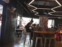 大堂-肯德基(孝陵卫地铁站店)