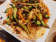 -长寿参鸡汤(朝韩风情街店)