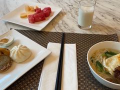 -上海虹桥西郊假日酒店