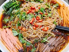 家乡红米线-玉雪春天(中正花园店)