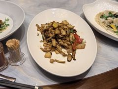 -伊和园清真餐饮