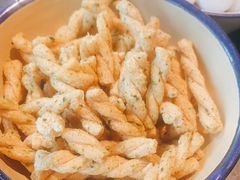 餐前小吃-李子坝梁山鸡(李子坝大鸡哥店)