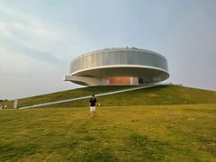-郑东新区龙湖公共艺术中心