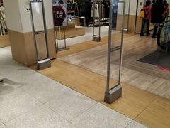 -hotwind热风(国际商场店)